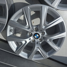 Laden Sie das Bild in den Galerie-Viewer, 4x Alufelge 17 Zoll 6.5" 5x112 39ET 6856076 BMW F39 X1 F48 Rim Wheel FEL9343084610aq