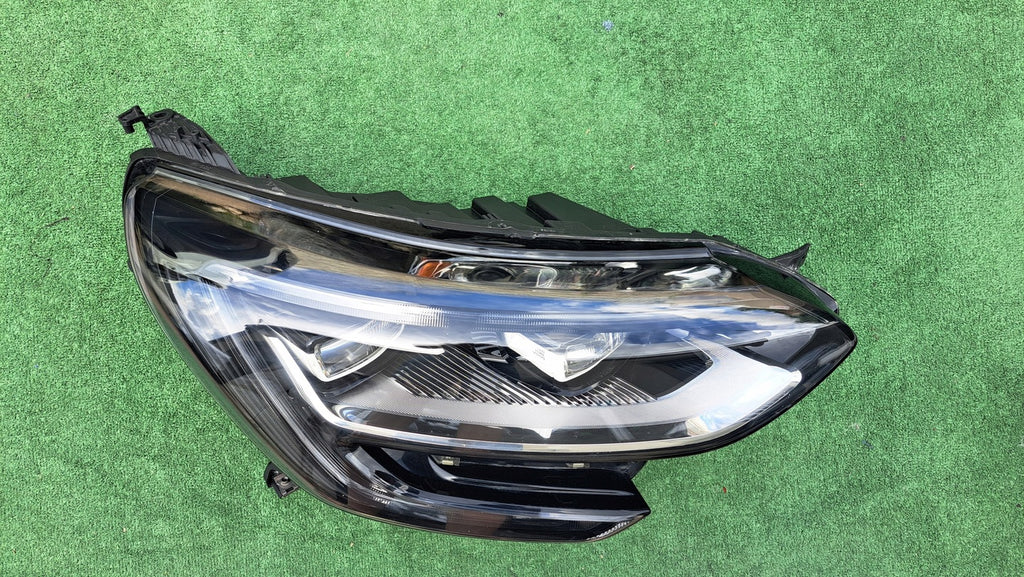 Frontscheinwerfer Renault Megane 260103857R LED Rechts Scheinwerfer Headlight