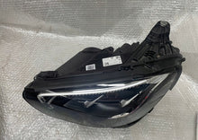Load image into Gallery viewer, Frontscheinwerfer Mercedes-Benz W213 A2139067509 LED Links Headlight SCH8337248321yn