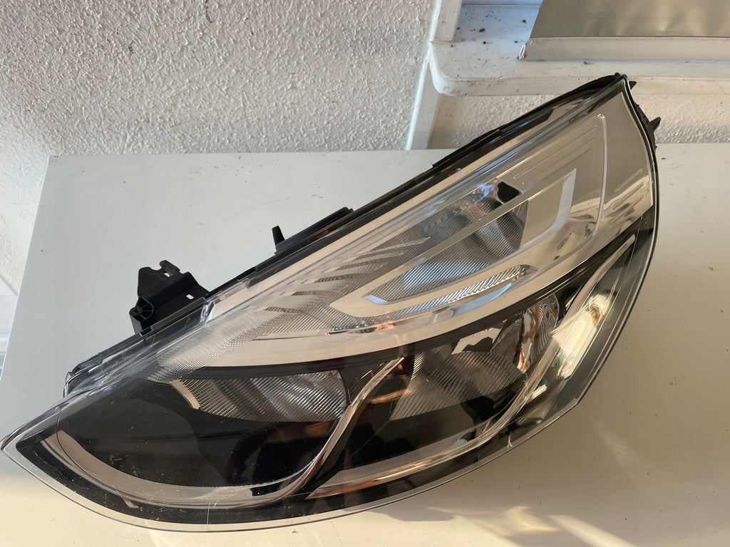 Frontscheinwerfer Renault Clio IV 260608367R Links Scheinwerfer Headlight