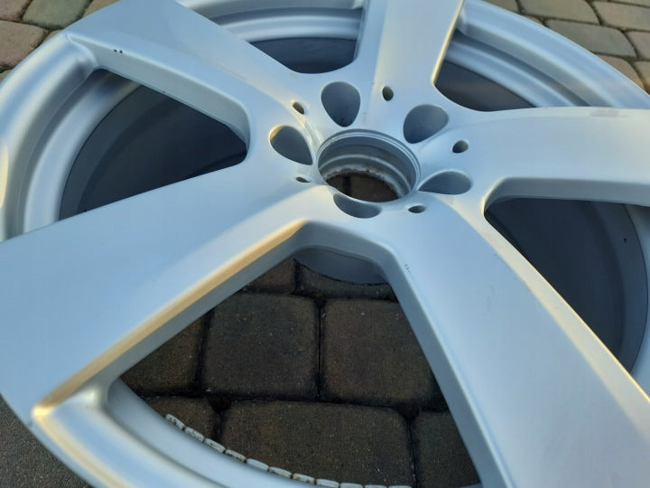 1x Alufelge 18 Zoll 8.5" 5x112 49ET Silber A2074010502 Mercedes-Benz Coupe FEL5616726831hz