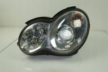 Laden Sie das Bild in den Galerie-Viewer, Frontscheinwerfer Mercedes-Benz W203 2038203761 Xenon Links Headlight SCH9851155468bo