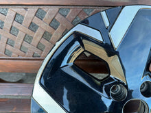 Load image into Gallery viewer, 1x Alufelge 17 Zoll 7.0" 5x114.3 52ET Glanz Schwarz 52910-AO000 Kia Niro FEL4398416885tj