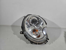 Laden Sie das Bild in den Galerie-Viewer, Frontscheinwerfer Mini R56 103419012301 Xenon Ein Satz Scheinwerfer Headlight SCH4931448933zx