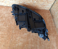 Laden Sie das Bild in den Galerie-Viewer, Frontscheinwerfer VW Tiguan 5NB941081C LED Links Scheinwerfer Headlight