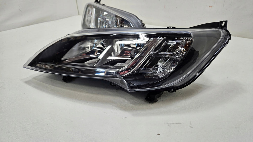 Frontscheinwerfer Citroën Jumper Ducato 01394428080 Ein Satz Headlight SCH9000679033hh