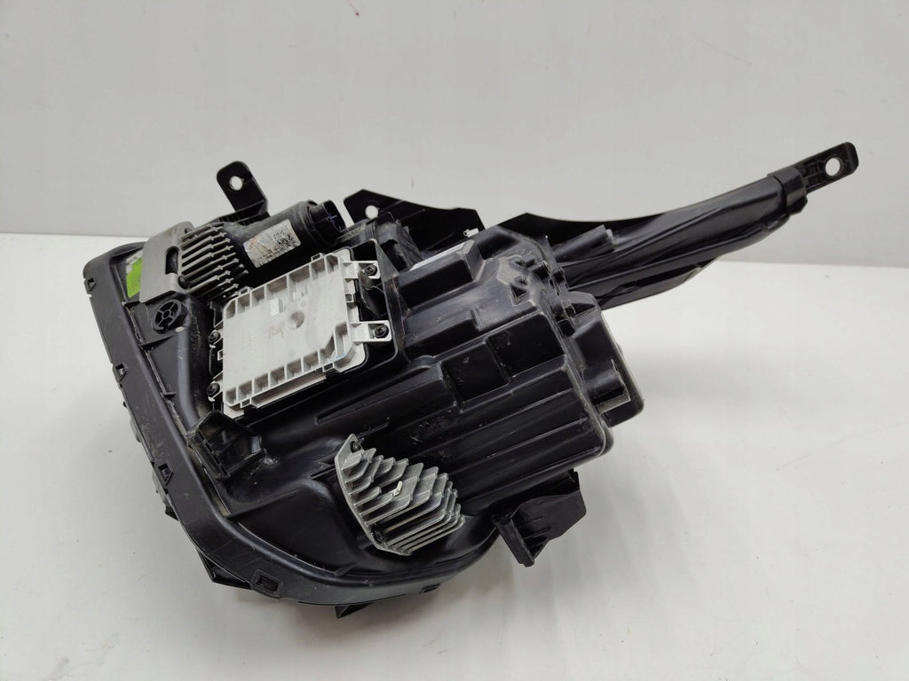 Frontscheinwerfer Kia Sportage 92102R2100 R292112020 Rechts Headlight SCH8878727167zc