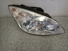 Laden Sie das Bild in den Galerie-Viewer, Frontscheinwerfer Hyundai I30 Rechts Scheinwerfer Headlight