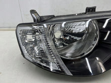 Laden Sie das Bild in den Galerie-Viewer, Frontscheinwerfer Mitsubishi L200 8301B462 Rechts Scheinwerfer Headlight SCH2390552948qq
