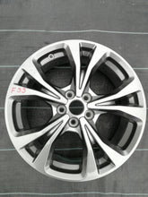Laden Sie das Bild in den Galerie-Viewer, 1x Alufelge 18 Zoll 7.5" 5x108 50ET Glanz Silber LV4C-N2B Ford Kuga Iii FEL8823478766ww