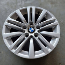 Laden Sie das Bild in den Galerie-Viewer, 1x Alufelge 16 Zoll 7.0" 5x120 34ET Glanz Silber 6783629 BMW 6 Rim Wheel FEL8984011391vg