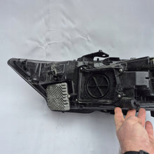 Laden Sie das Bild in den Galerie-Viewer, Frontscheinwerfer Audi A6 C8 4K0941034 Rechts Scheinwerfer Headlight SCH4362117599nc