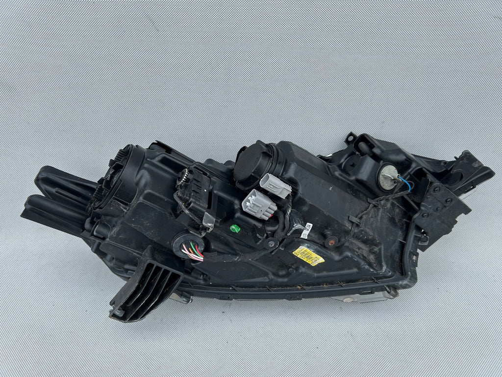 Frontscheinwerfer Mitsubishi Outlander I 8301D331 LED Rechts oder Links