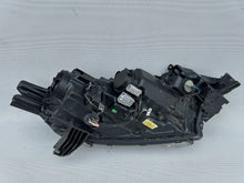 Load image into Gallery viewer, Frontscheinwerfer Mitsubishi Outlander I 8301D331 LED Rechts oder Links