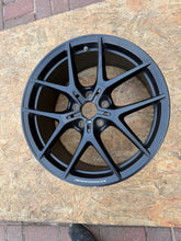 Laden Sie das Bild in den Galerie-Viewer, 1x Alufelge 18 Zoll 8.0" 5x112 54ET Glanz 8092354 BMW Rim Wheel FEL6094940185rs