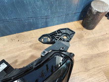 Laden Sie das Bild in den Galerie-Viewer, Frontscheinwerfer Peugeot II 208 9855524680 Links Scheinwerfer Headlight SCH3415759787iu