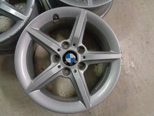 Laden Sie das Bild in den Galerie-Viewer, 4x Alufelge 16 Zoll 7.0" 5x120 40ET 6866302 BMW 4 Rim Wheel FEL4965016435dq