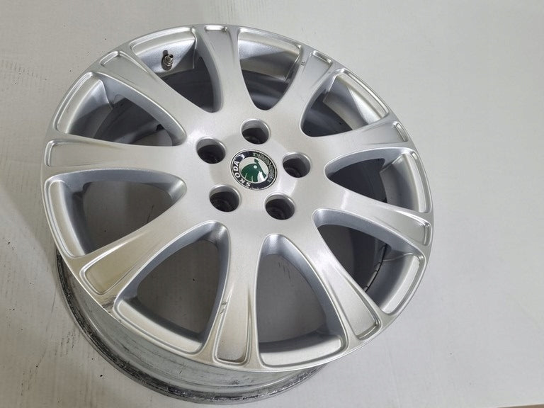 1x Alufelge 17 Zoll 7.0" 5x112 54ET 1Z0601025G Skoda Octavia Rim Wheel