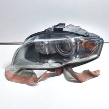 Laden Sie das Bild in den Galerie-Viewer, Frontscheinwerfer Audi A4 B7 8E0941003AM Xenon Links Scheinwerfer Headlight