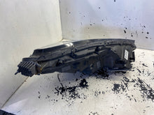 Laden Sie das Bild in den Galerie-Viewer, Frontscheinwerfer Tesla 3 1077375-40-B Links Scheinwerfer Headlight
