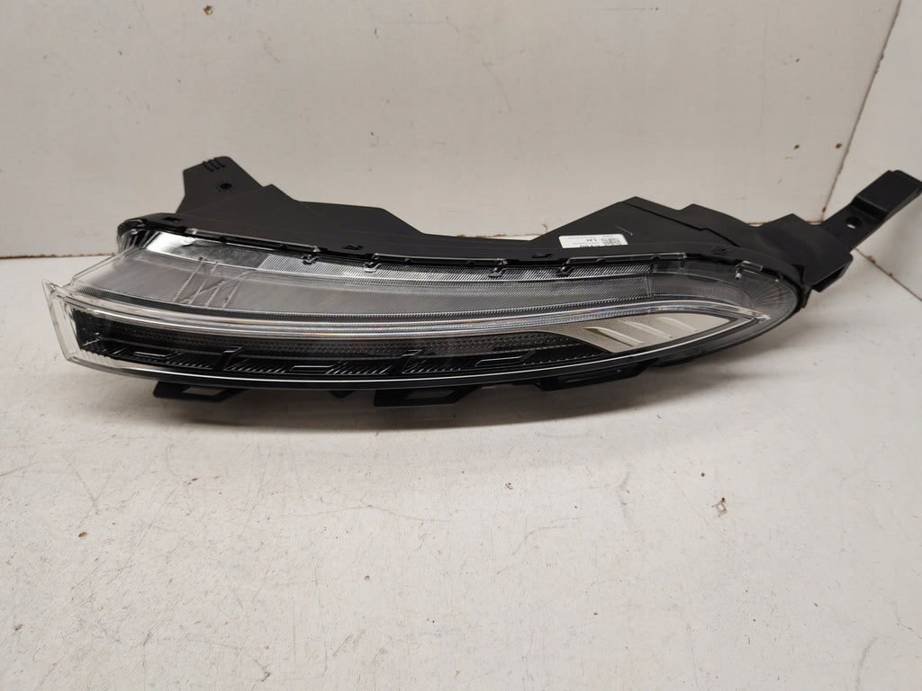 Frontscheinwerfer Hyundai Bayon 92207Q0600 92208Q0600 Full LED Rechts oder Links