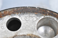 Load image into Gallery viewer, 1x Alufelge 17 Zoll 7.0&quot; 5x112 47ET Glanz Silber 8J0601025G Audi Tt Rim Wheel