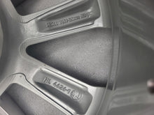 Laden Sie das Bild in den Galerie-Viewer, 1x Alufelge 17 Zoll 7.0&quot; 5x112 49ET 5E0601025BQ Skoda Superb III Octavia