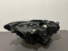 Laden Sie das Bild in den Galerie-Viewer, Frontscheinwerfer BMW 1 F21 F20 Xenon Links Scheinwerfer Headlight SCH7186951666cg