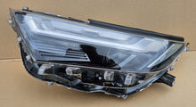 Laden Sie das Bild in den Galerie-Viewer, Frontscheinwerfer Toyota V I JQJ491 Links Scheinwerfer Headlight SCH3845801262uk