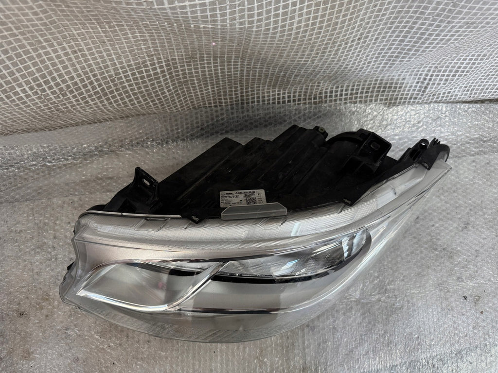 Frontscheinwerfer Mercedes-Benz Sprinter A9109060000 Links Headlight