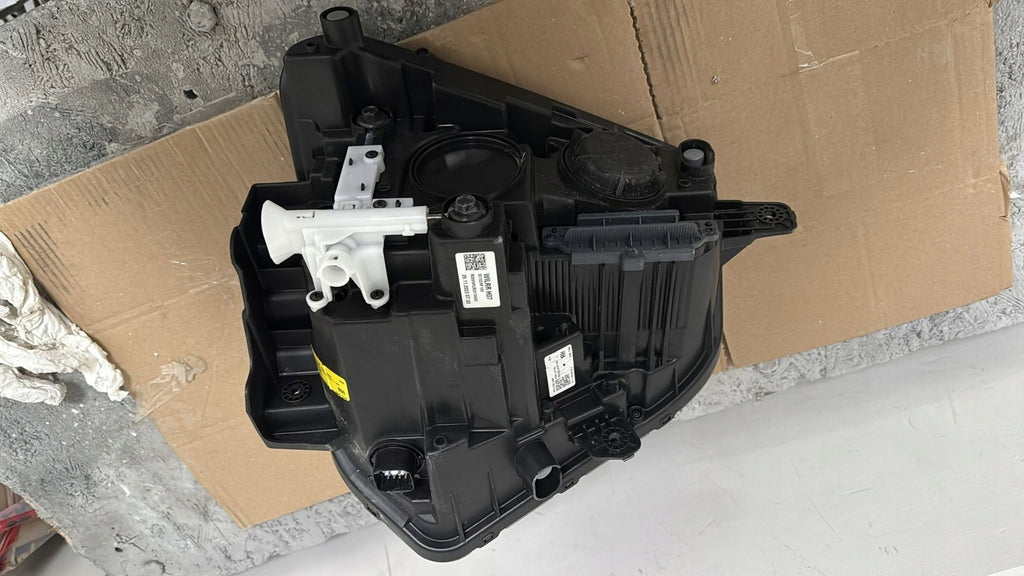 Frontscheinwerfer Hyundai Kona 92102-HF100 Rechts Scheinwerfer Headlight SCH4430244297nz