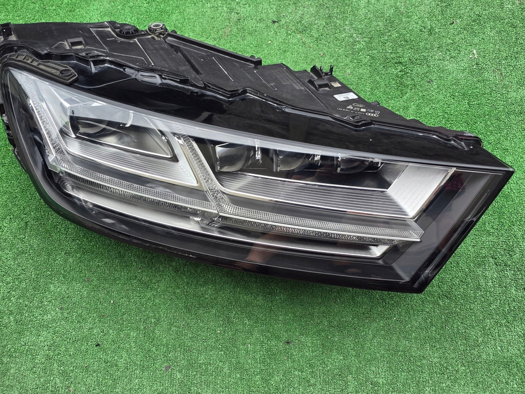 Frontscheinwerfer Audi Q7 4M0941036 Rechts Scheinwerfer Headlight SCH3152414203zq