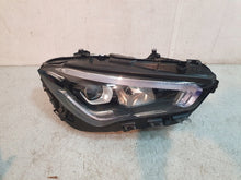 Laden Sie das Bild in den Galerie-Viewer, Frontscheinwerfer Mercedes-Benz Cla A1189068400 LED Rechts Headlight SCH8422385723xh