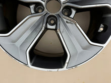 Load image into Gallery viewer, 1x Alufelge 18 Zoll 7.5" 5x114.3 49 5ET 52910-B8185 Hyundai Santa Fe Rim Wheel FEL8782761526ld