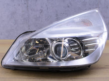 Load image into Gallery viewer, Frontscheinwerfer Renault Espace IV 8200394706 Xenon Links Headlight SCH3256800738vy