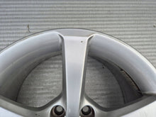 Load image into Gallery viewer, 1x Alufelge 17 Zoll 7.5" 5x112 43ET Glanz Silber 8V0601025S Audi A3 Rim Wheel FEL4964688947ms