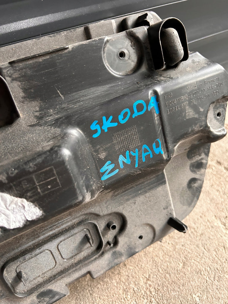 Frontscheinwerfer Skoda Enyaq IV 5LA941107 LED Ein Stück (Rechts oder Links)