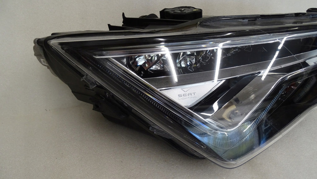 Frontscheinwerfer Seat Ateca 576941008D 90117434 LED Rechts Headlight SCH9889656695cb