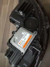 Laden Sie das Bild in den Galerie-Viewer, Frontscheinwerfer Hyundai Ix35 92101-2SXXX Xenon Links Scheinwerfer Headlight