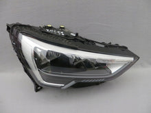 Laden Sie das Bild in den Galerie-Viewer, Frontscheinwerfer Audi Q3 83A941012 LED Rechts Scheinwerfer Headlight