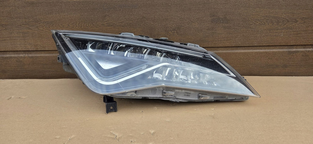 Frontscheinwerfer Seat Leon 5F1941008J Rechts Scheinwerfer Headlight SCH5119252449og