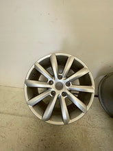 Load image into Gallery viewer, 4x Alufelge 19 Zoll 8.5" 5x130 59ET Glanz Silber 7P6601025 VW Touareg 7p6 FEL6584351896wb
