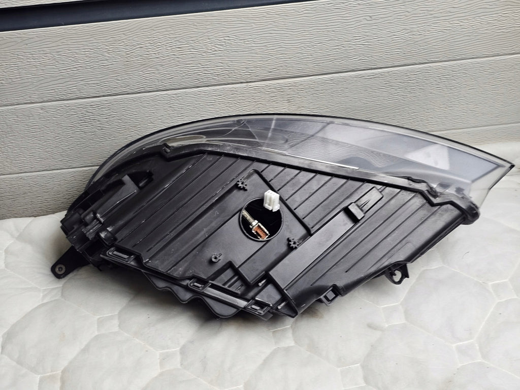 Frontscheinwerfer Volvo V40 31420008 Rechts Scheinwerfer Headlight SCH2620204177to