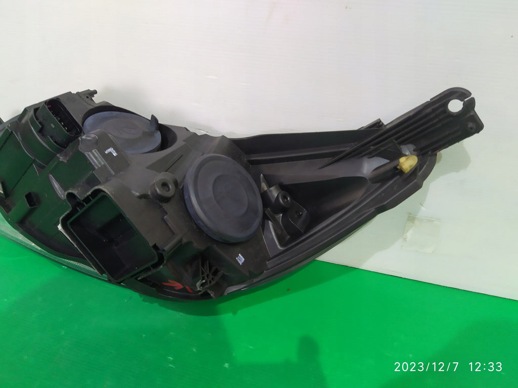 Frontscheinwerfer Ford Focus F1EB-13W029-AE LED Rechts Scheinwerfer Headlight