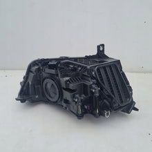 Laden Sie das Bild in den Galerie-Viewer, Frontscheinwerfer Audi Q3 83A941035C Links Scheinwerfer Headlight