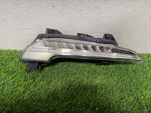 Laden Sie das Bild in den Galerie-Viewer, Frontscheinwerfer Porsche 911 991 99163115205 Rechts Scheinwerfer Headlight SCH3629783503dl