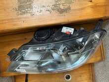 Laden Sie das Bild in den Galerie-Viewer, Frontscheinwerfer Saab 95 9-5 12775740 Xenon Links Scheinwerfer Headlight