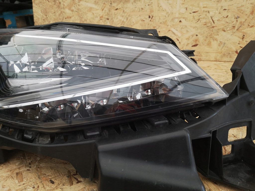 Frontscheinwerfer Seat Arona 6F1941008E Rechts Scheinwerfer Headlight SCH4980165409in
