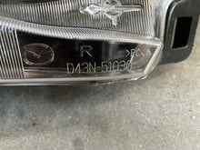 Laden Sie das Bild in den Galerie-Viewer, Frontscheinwerfer Mazda D43N-51030 D43N-51040 Full LED Rechts oder Links