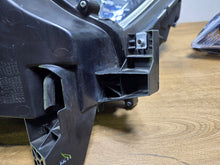 Laden Sie das Bild in den Galerie-Viewer, Frontscheinwerfer Mitsubishi Asx 78808810 LED Links Scheinwerfer Headlight